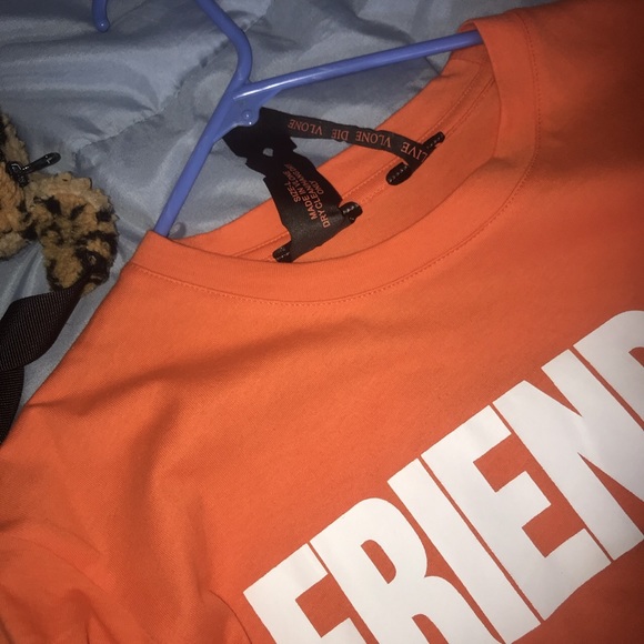 Vlone Friends Tee - Picture 3 of 3